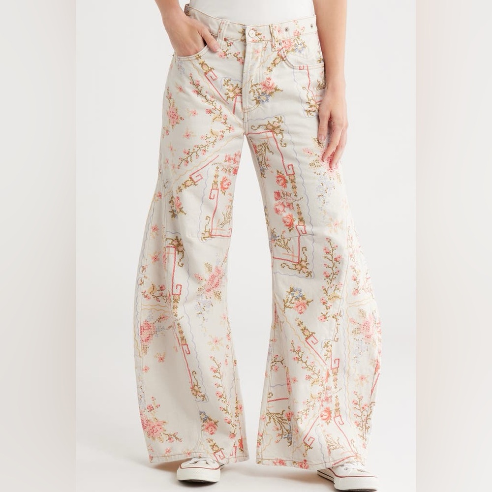 FREE PEOPLE CARTOON FLORAL JEANS